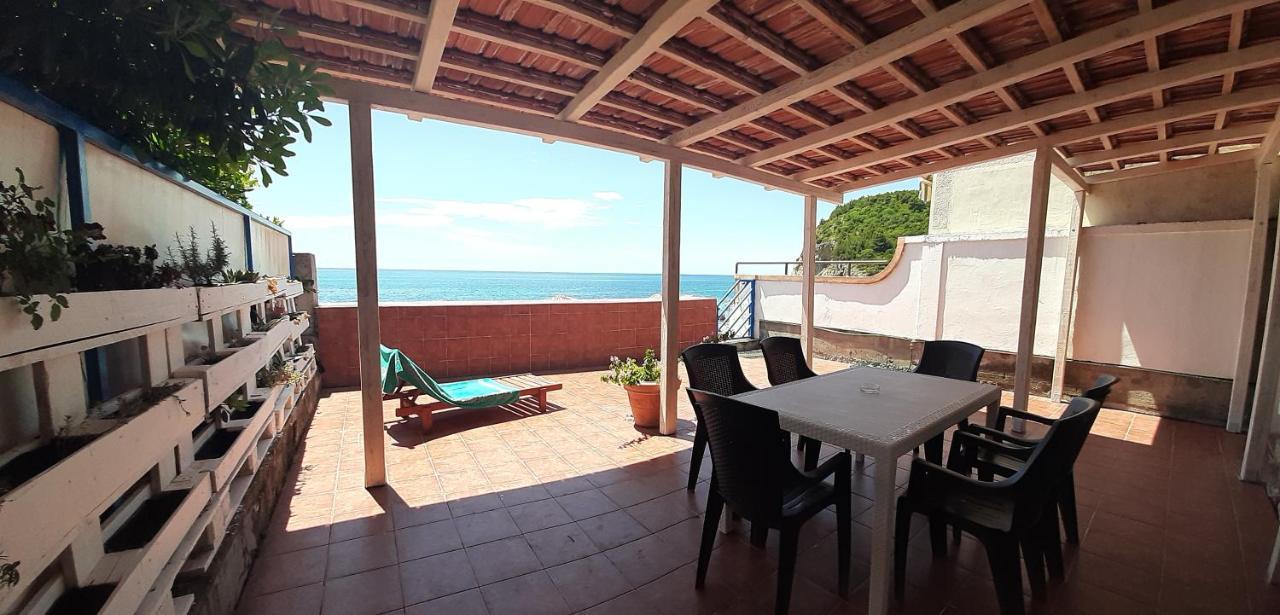 Beach House Buljarica Petrovac Екстер'єр фото